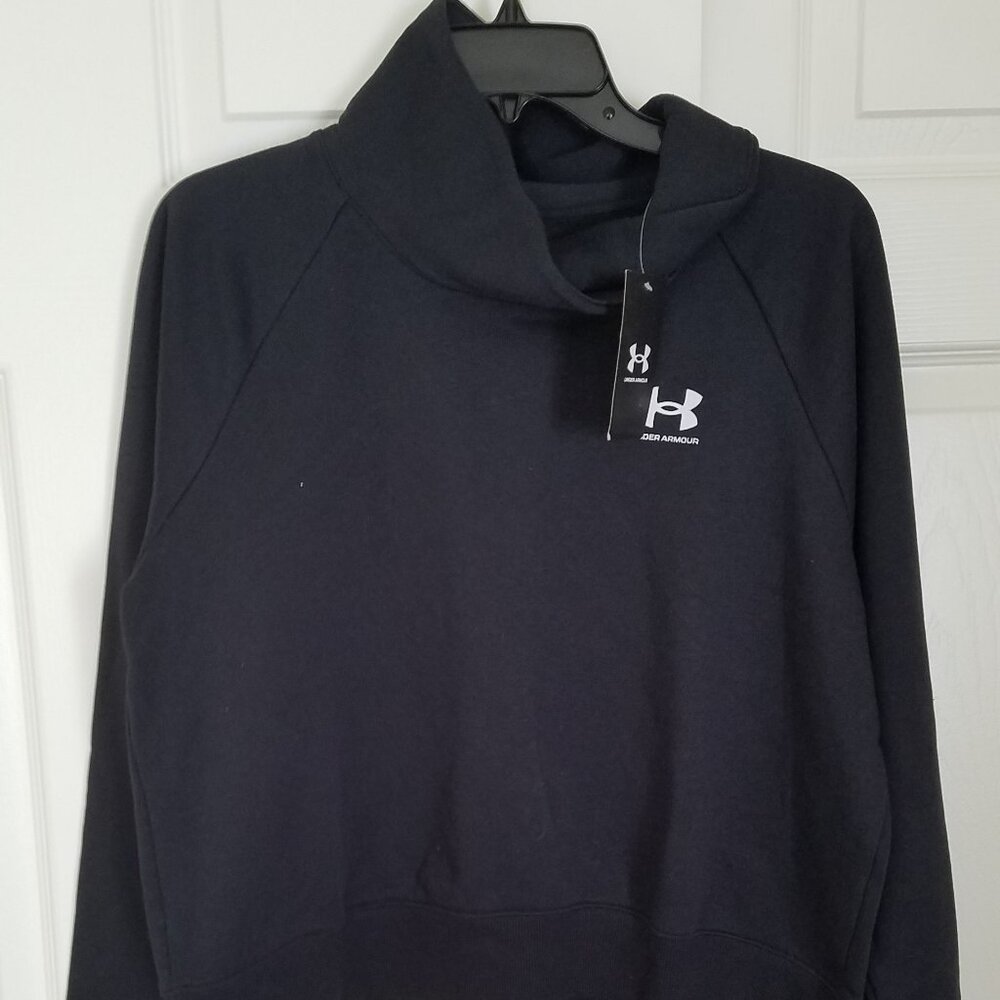 Under Armour Womens Size M  Fleece wrap neck top NWT